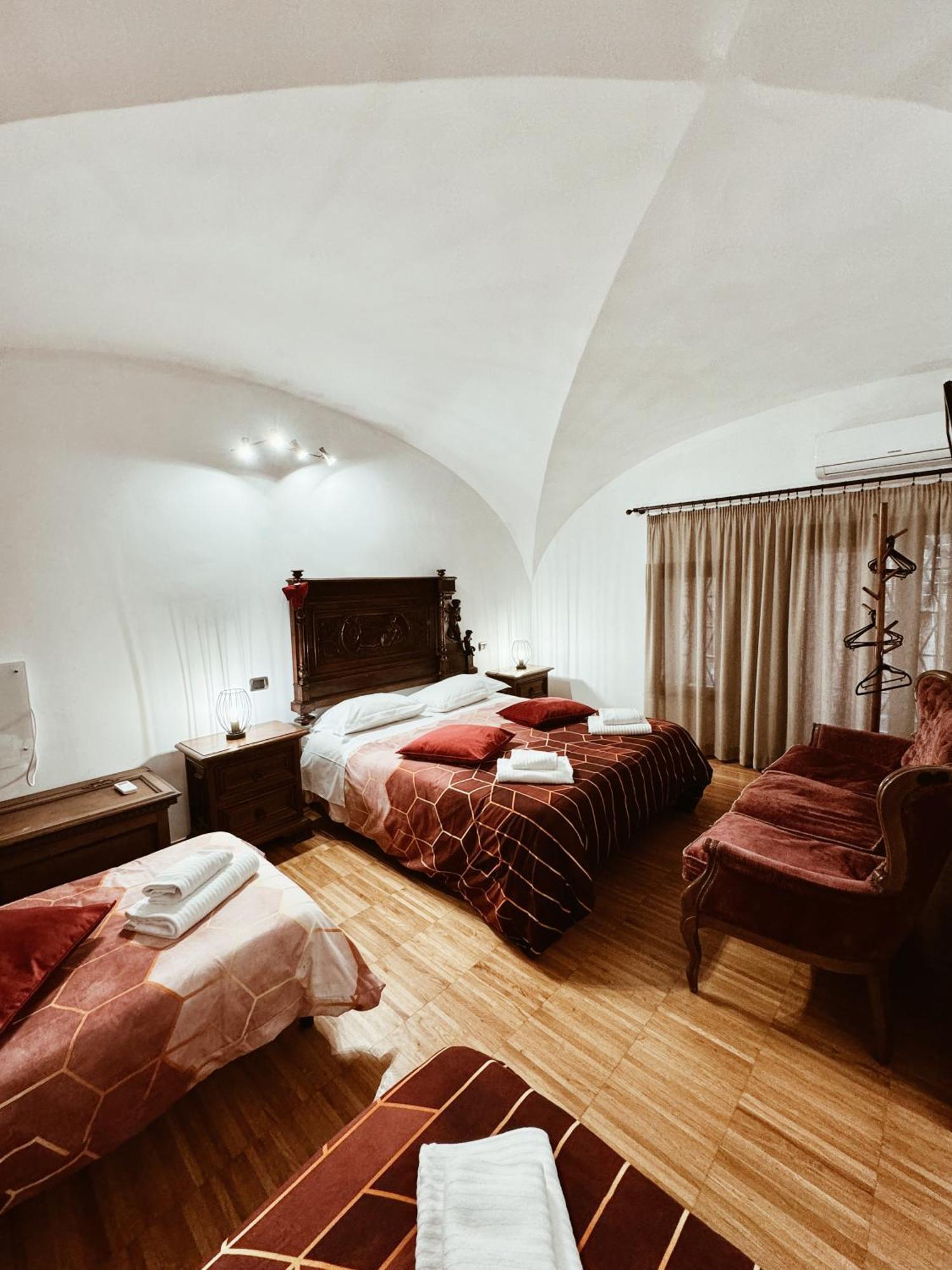 Residenza Tritone Luxury Guest House Trevi Fountain Rzym Zewnętrze zdjęcie