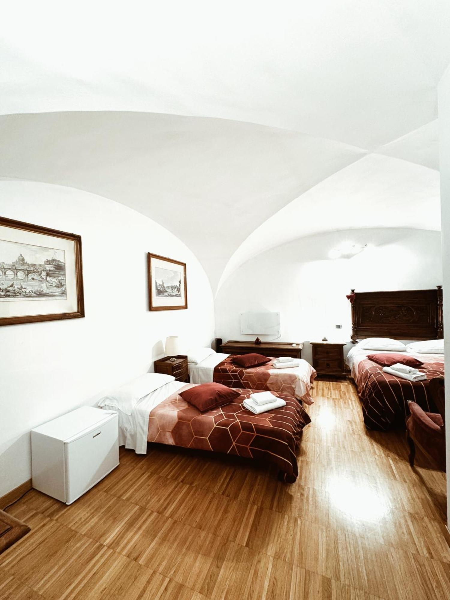 Residenza Tritone Luxury Guest House Trevi Fountain Rzym Zewnętrze zdjęcie