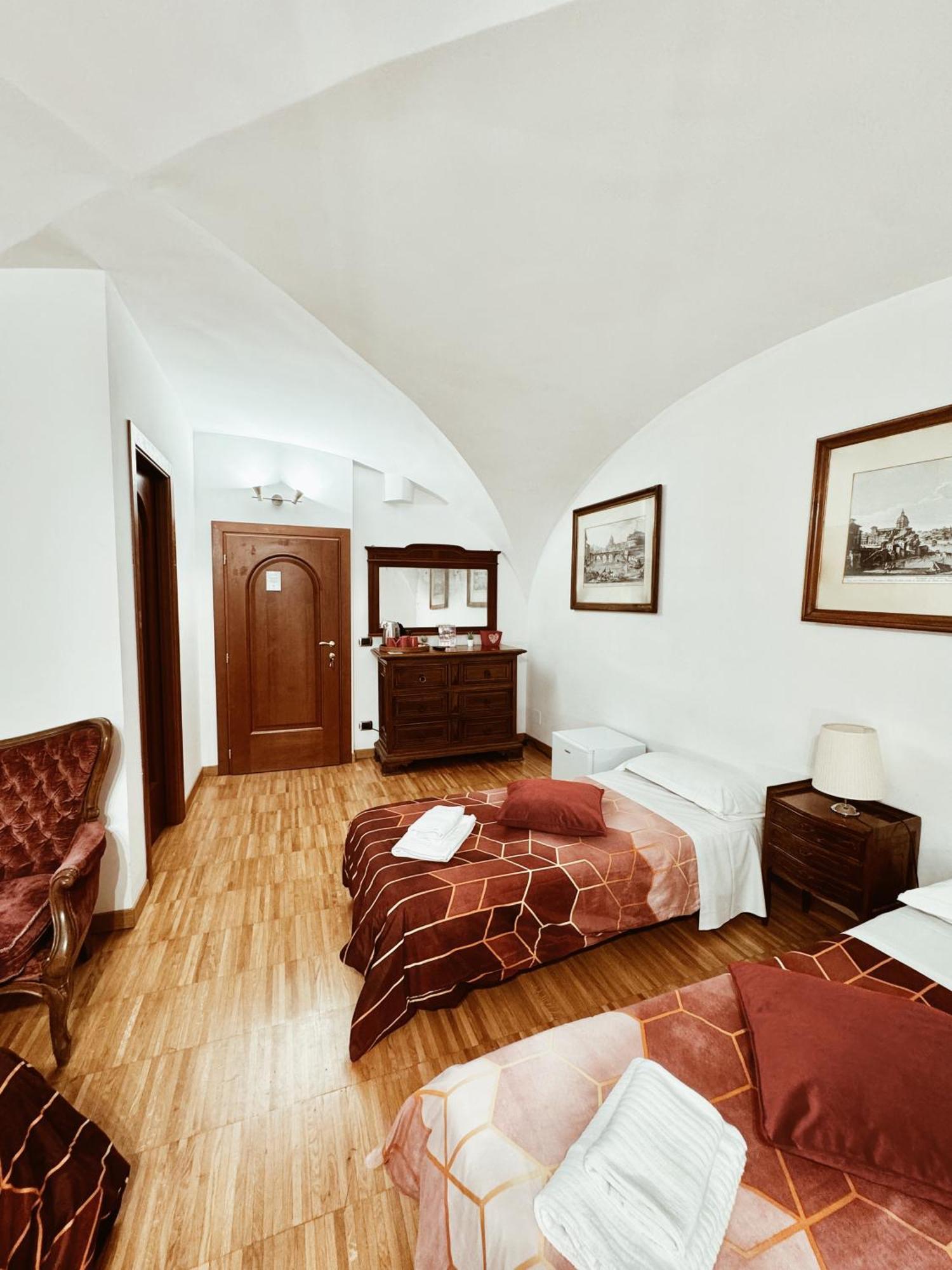 Residenza Tritone Luxury Guest House Trevi Fountain Rzym Zewnętrze zdjęcie